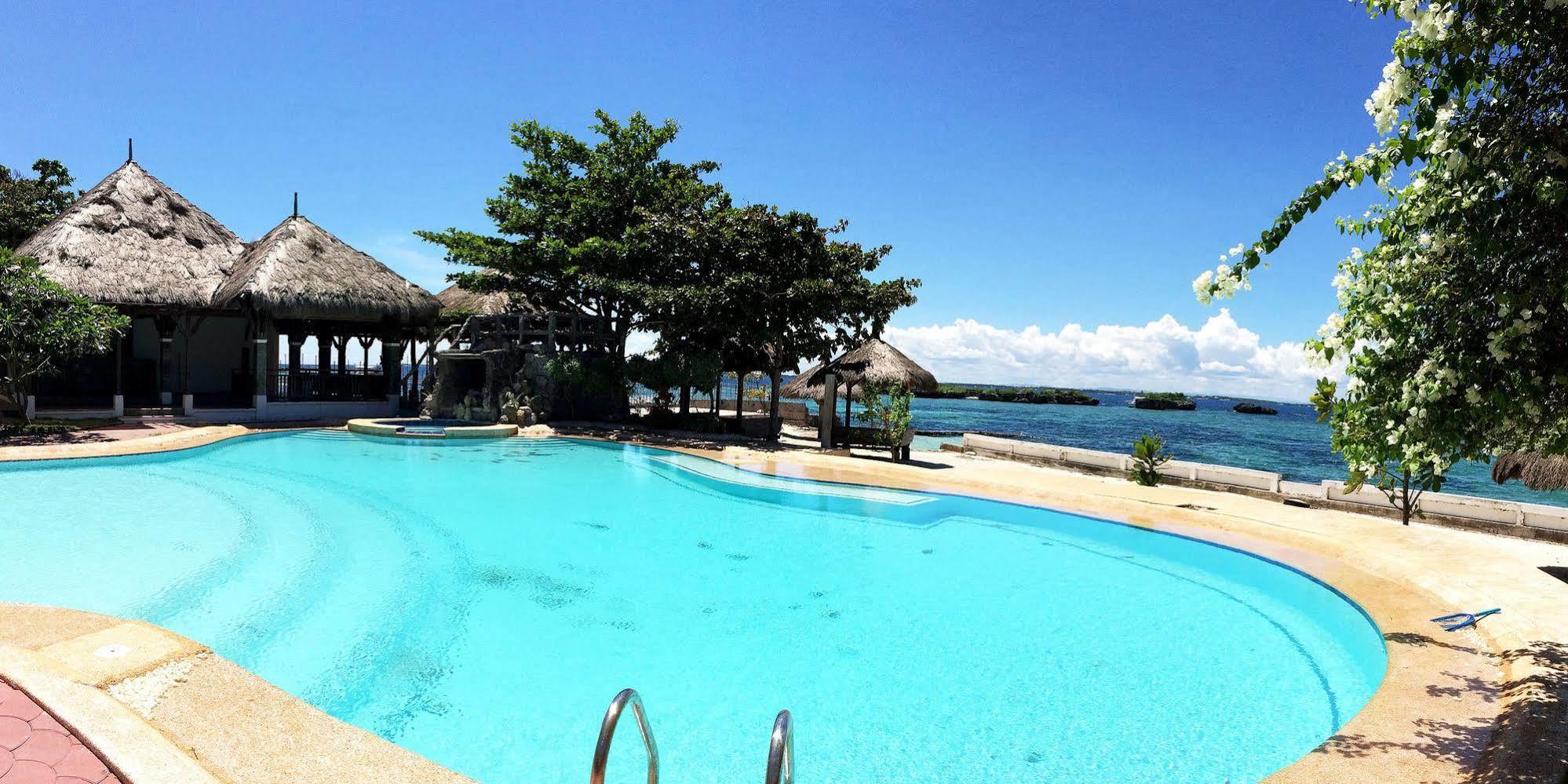 Blue Garden Resort Isla de Mactán Exterior foto